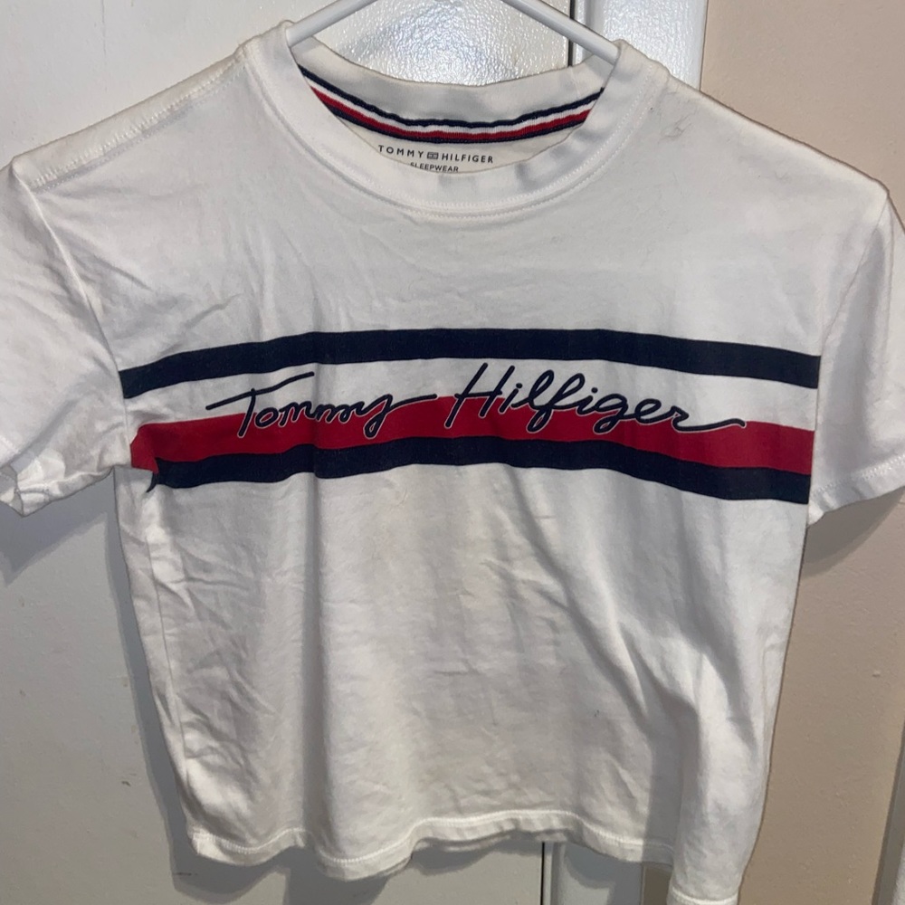 Cropped Tommy Hilfiger tee